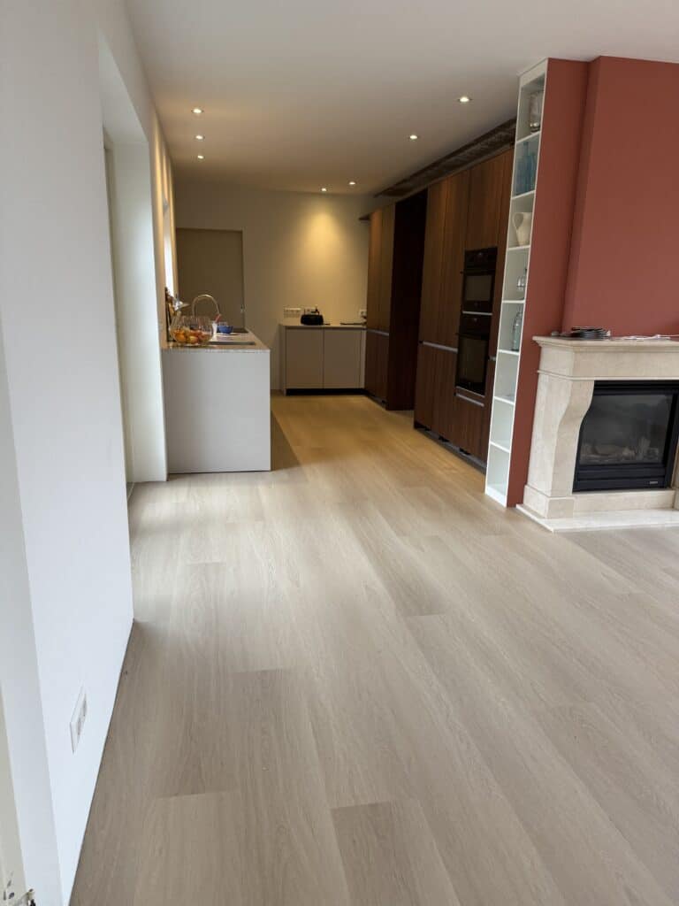 Stroken Julia beige eiken PVC vloer van Stile Floors – stijlvol en duurzaam van Stile Floors.