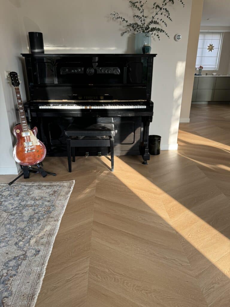 Hongaarse punt Vivian warm bruin eiken