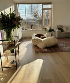 PVC Stroken Vivian warm bruin eiken Evi Evers