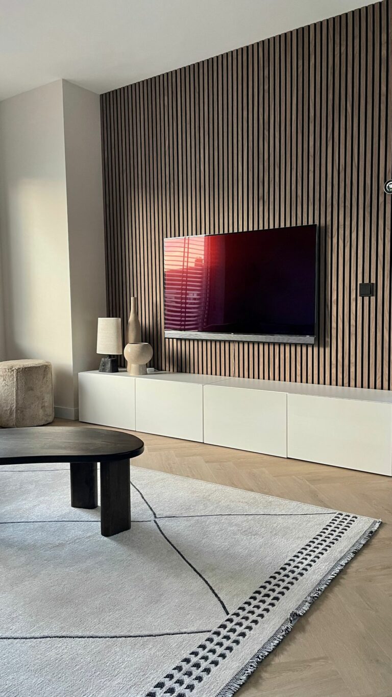 Visgraat Sophia licht eiken PVC vloer van Stile Floors – warme houtlook voor huiselijke ruimtes.