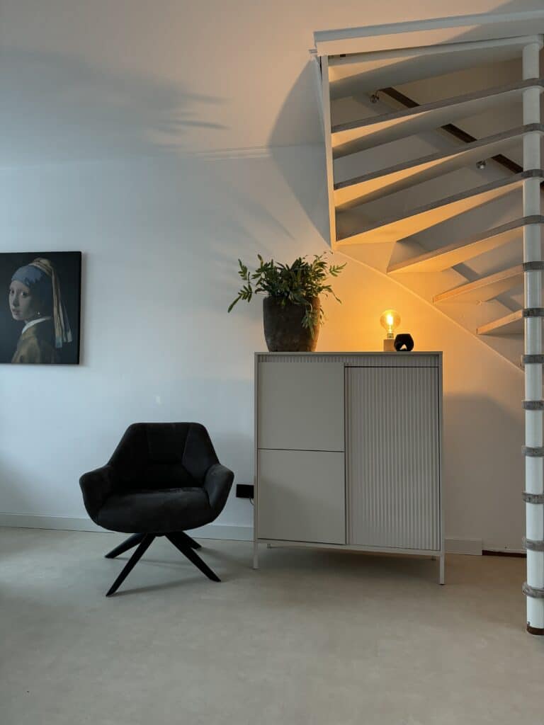 Vloertegel VTwonen basic naturel PVC vloer van Stile Floors – realistische houtlook voor woonkamer en slaapkamer.