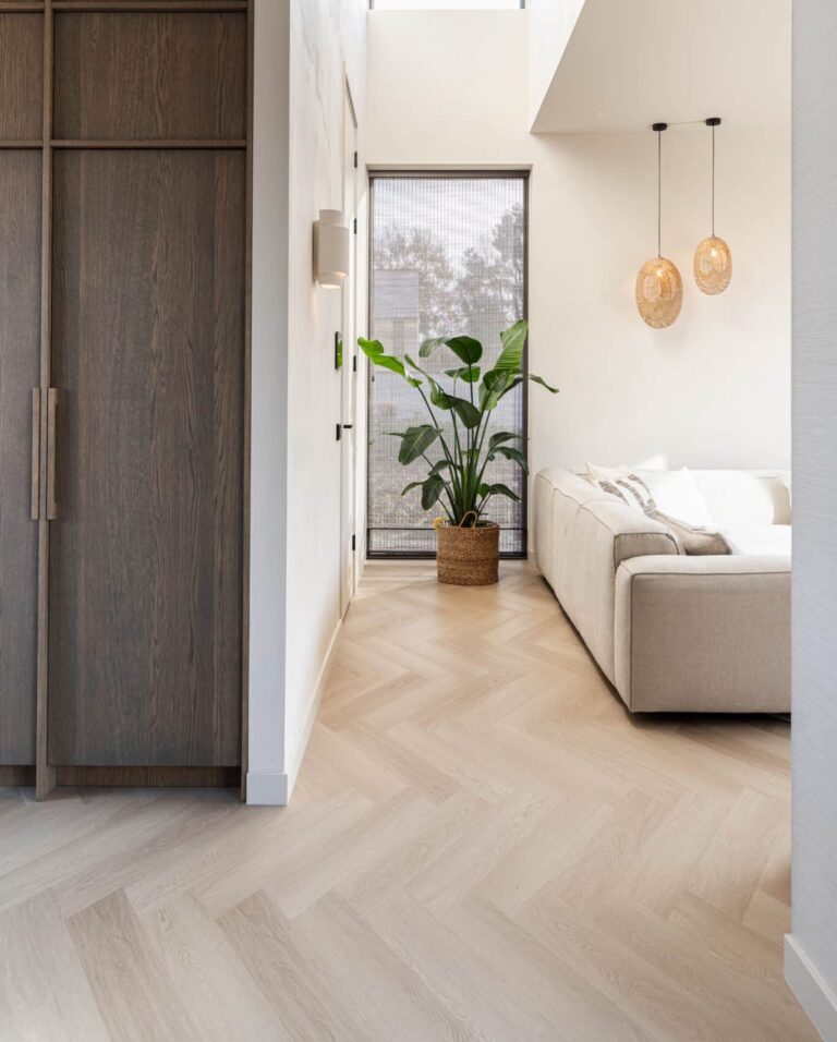 Charlotte Wienen Weense punt Julia gerookt eiken