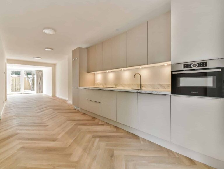 Fusiform Project Amsterdam PVC visgraat walvisgraat Vivian rustiek eiken