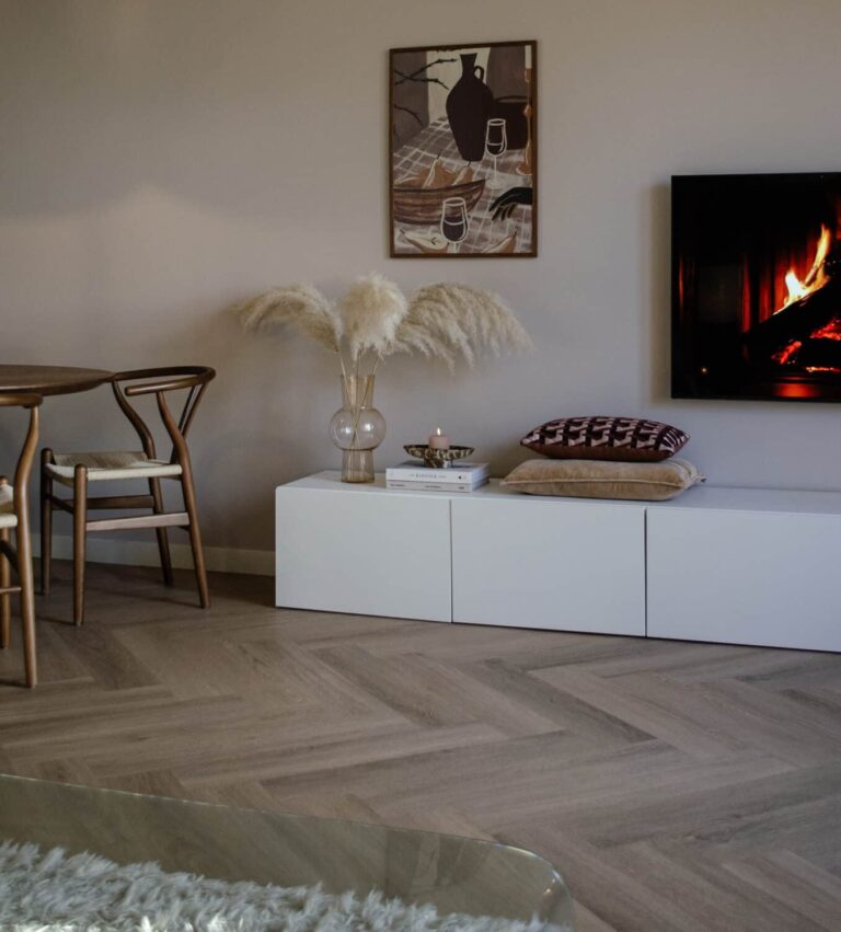 Vivian beige eiken XL PVC visgraat vloer