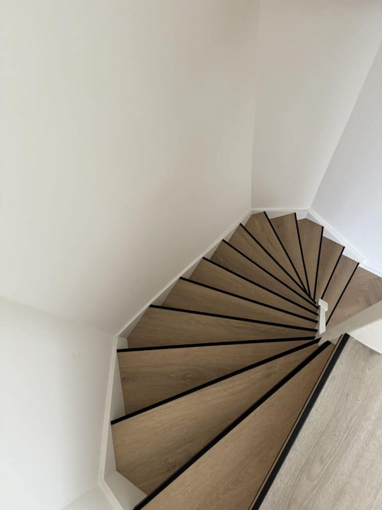 Traprenovatie Vivian beige eiken XL - Eshter Sturrus