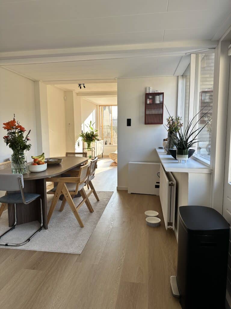 PVC stroken Vivian warm bruin eiken