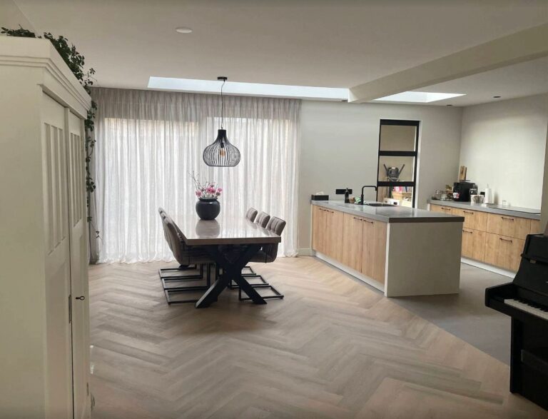 Vivian beige eiken XL visgraat en real taupe