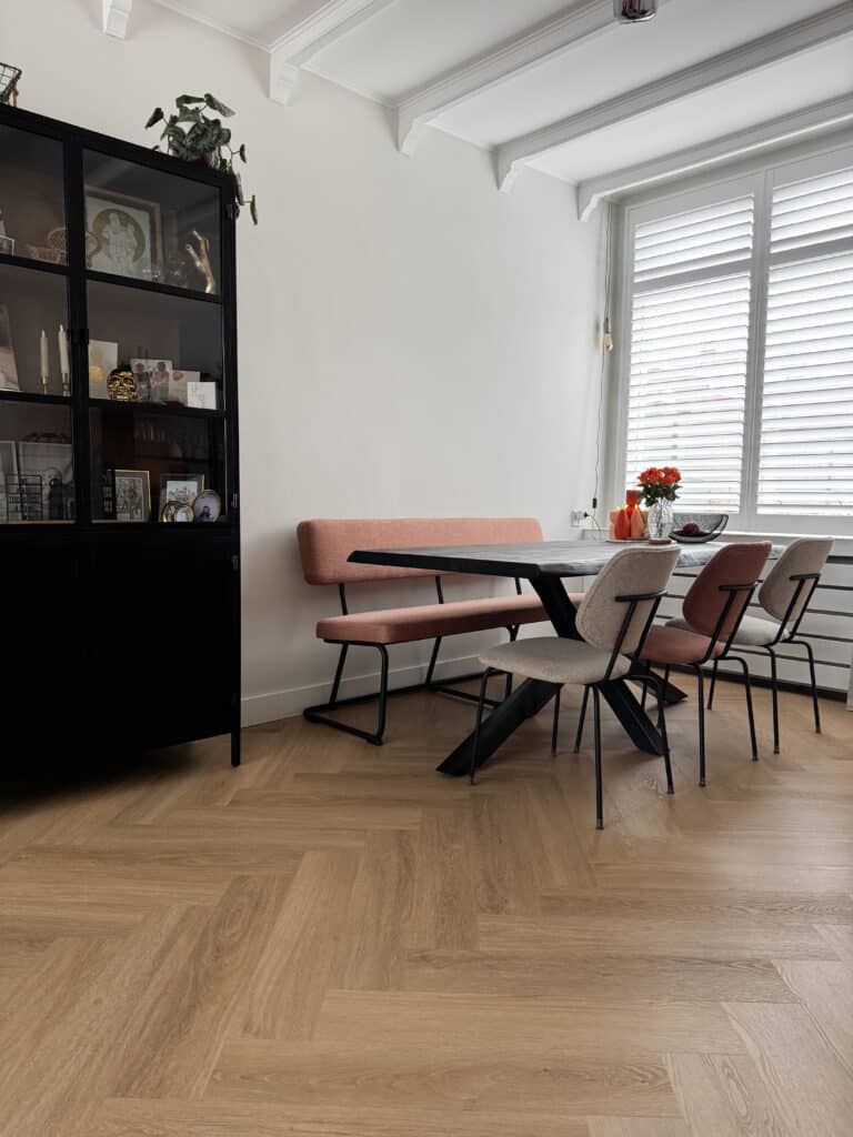 Sanne Smeets Vivian beige eiken XL visgraat