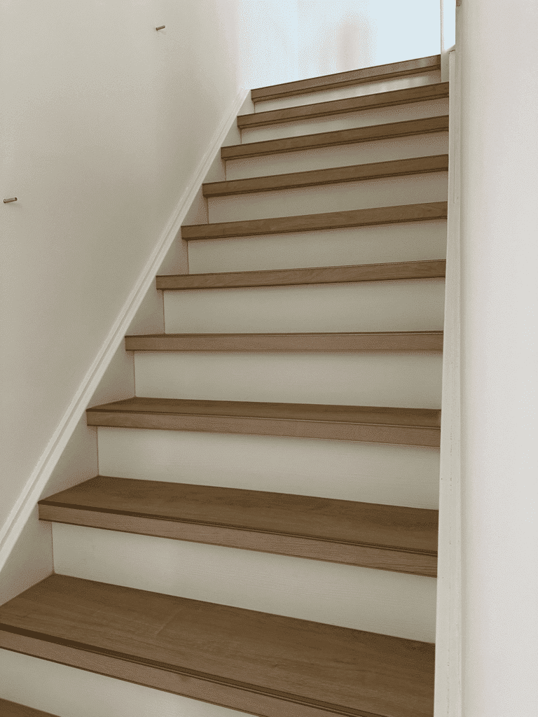 Stile Floors | PVC traprenovatie