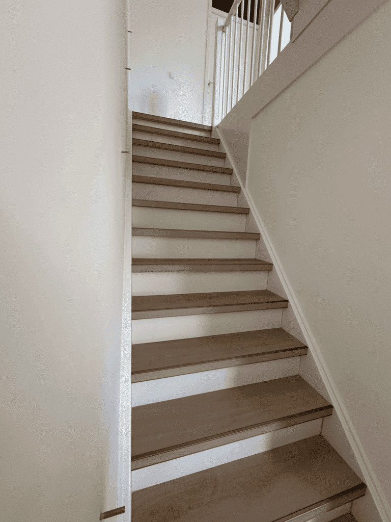 Stile Floors | PVC traprenovatie